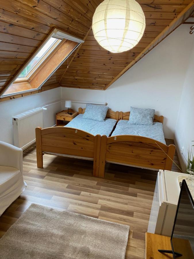Global Apartmanhaz Вонярцвашгедь Екстер'єр фото