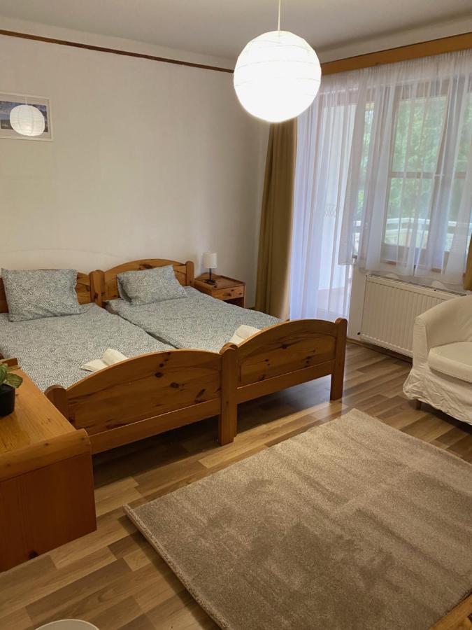 Global Apartmanhaz Вонярцвашгедь Екстер'єр фото