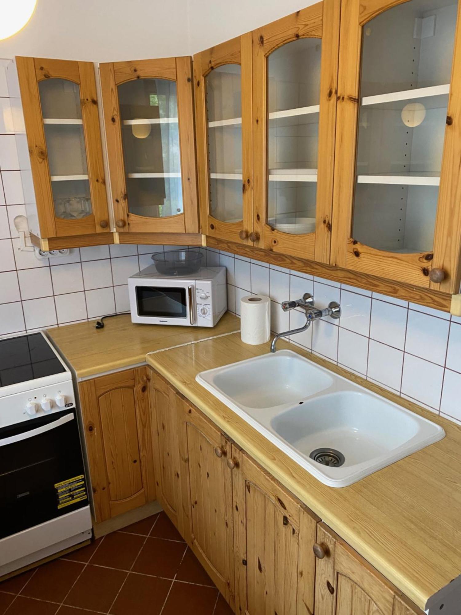 Global Apartmanhaz Вонярцвашгедь Екстер'єр фото